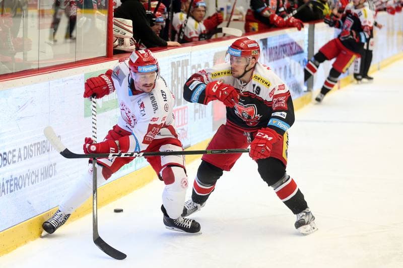 Ice Hockey. Tipsport Extraliga. Ocelari Trinec - Mounfield Hradec Kralove. 26.02.2017