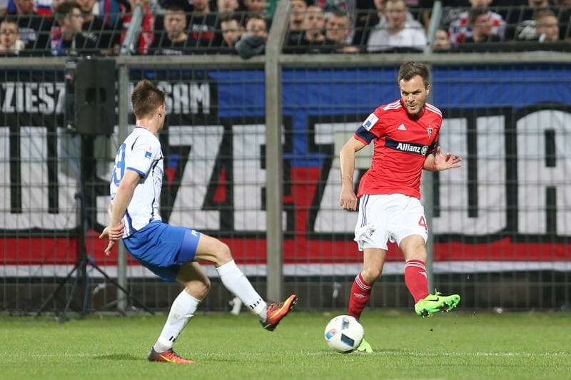 Football. Nice I Liga. MKS Kluczbork - Gornik Zabrze. 01.04.2017