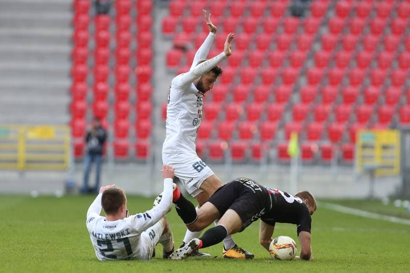 Football. Nice I Liga. GKS Tychy - Zaglebie Sosnowiec. 12.11.2017