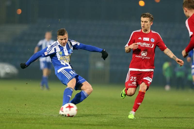 Football. Nice I Liga. Ruch Chorzow - Wigry Suwalki. 22.11.2017
