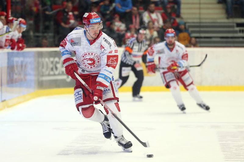 Ice Hockey. Tipsport Extraliga. Ocelari Trinec - Pirati Chomutov. 16.03.2017