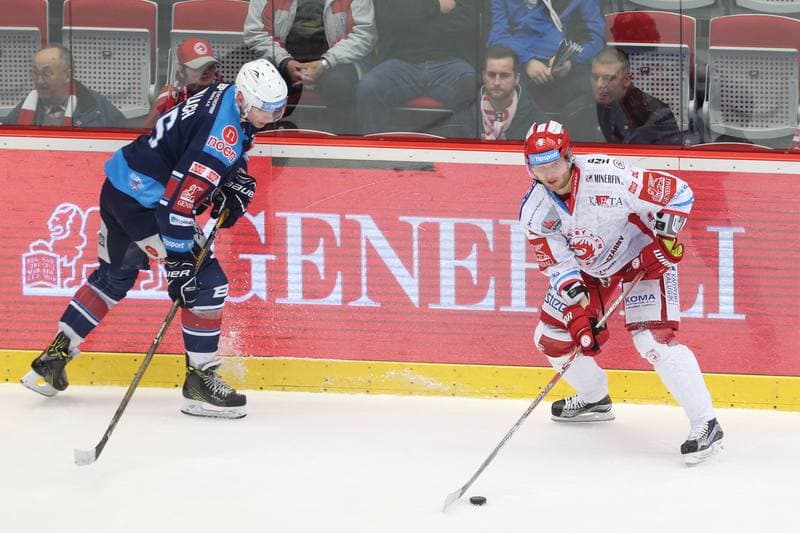 Ice Hockey. Tipsport Extraliga. Ocelari Trinec - Pirati Chomutov. 16.03.2017