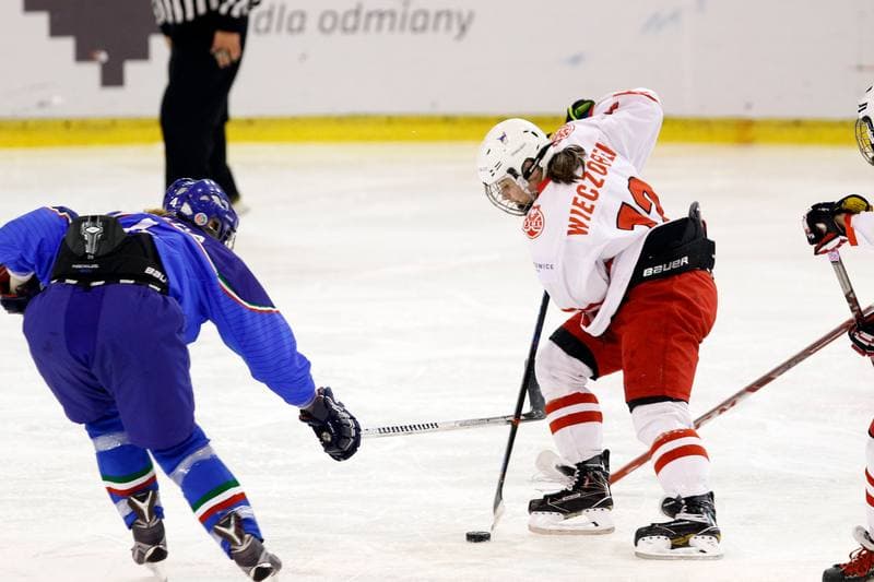Ice Hockey. Women's World Championship. Poland - Italy. 11.04.2017