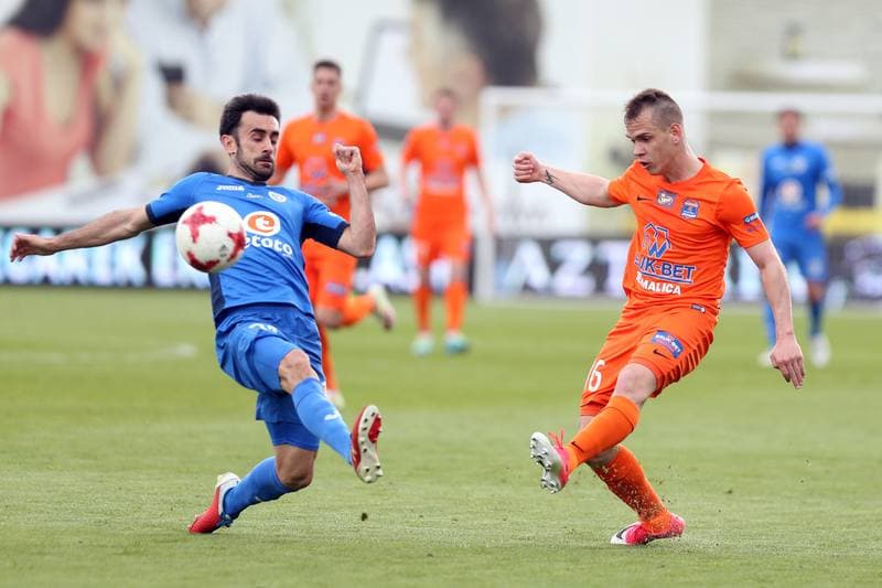 Football. Lotto Ekstraklasa. Bruk-Bet Termalica Nieciecza - Piast Gliwice. 17.04.2017