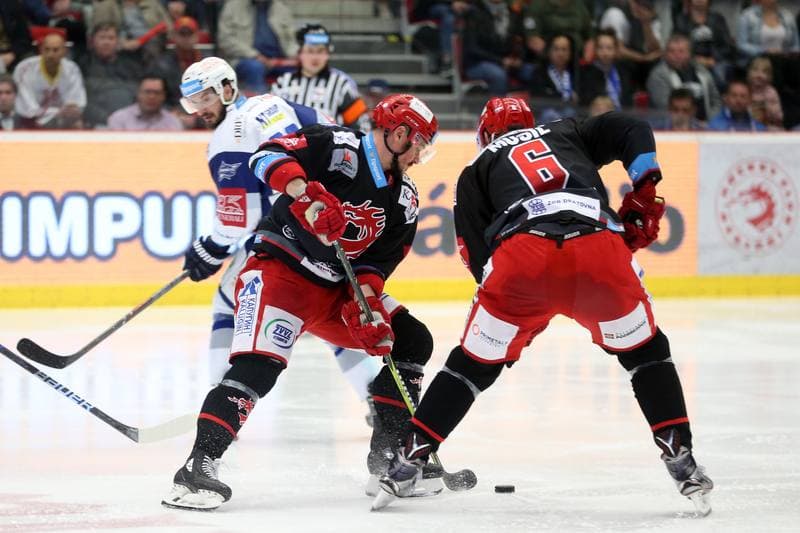 Ice Hockey. Tipsport Extraliga. Ocelari Trinec - Kometa Brno. 15.04.2018