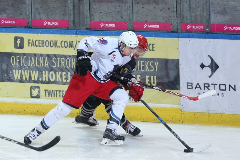 Ice Hockey. Polska Hokej Liga. SMS PZHL Katowice - Comarch Cracovia Krakow. 15.10.2017