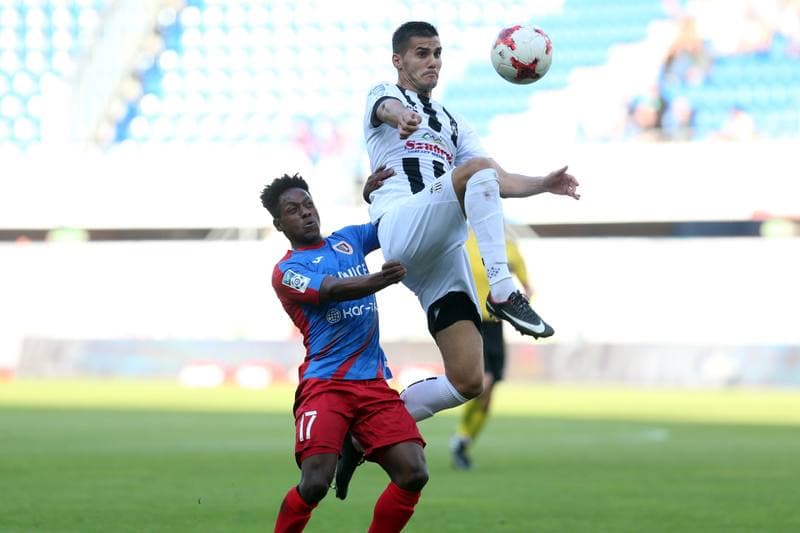 Football. Lotto Ekstraklasa. Piast Gliwice - Sandecja Nowy Sacz. 14.10.2017