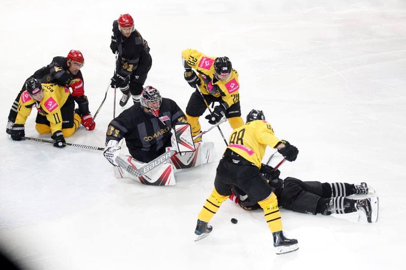 Ice Hockey. Tauron Hokej Liga. Tauron KH GKS Katowice - Comarch Cracovia. 17.11.2017
