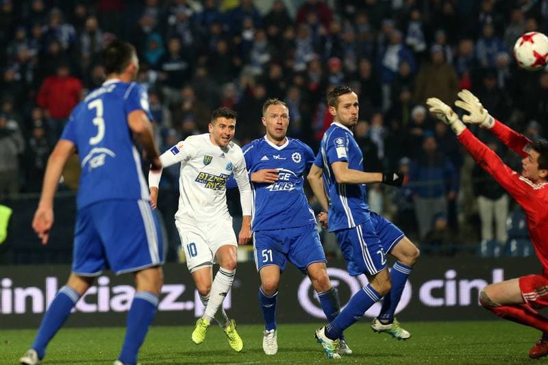 Football. Nice I liga. Ruch Chorzow - Stal Mielec. 17.11.2017