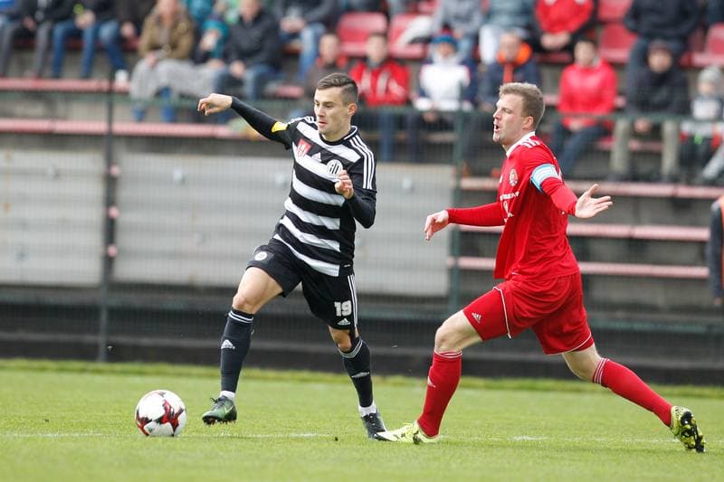 Football. FNL. Fotbal Trinec - Dynamo Ceske Budejovice. 18.11.2017