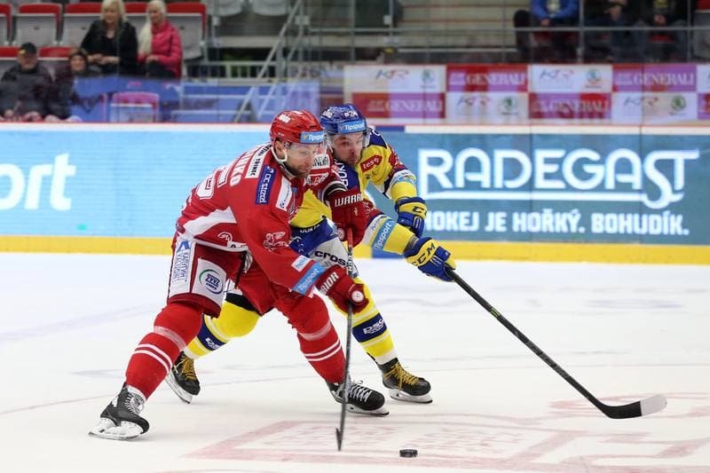Ice Hockey. Tipsport Extraliga. Ocelari Trinec - Aukro Berani Zlin. 06.02.2018