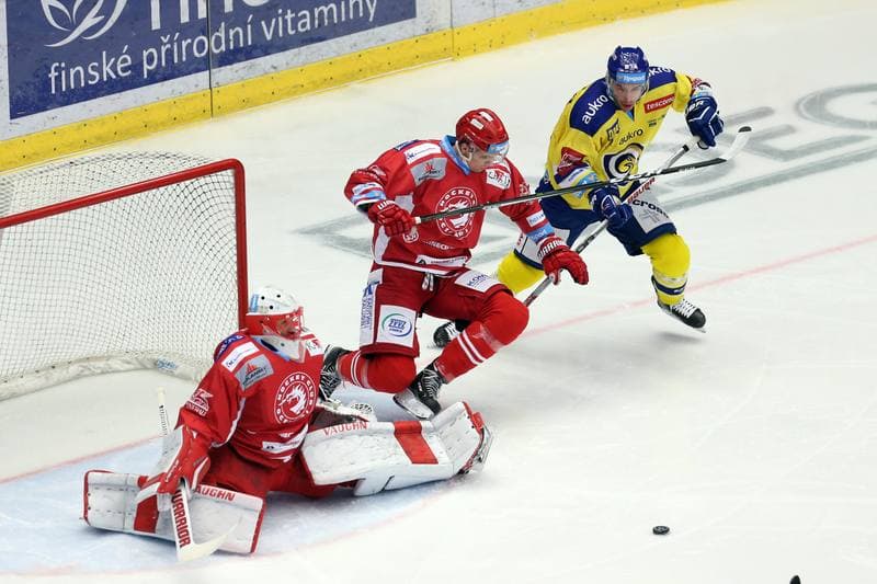 Ice Hockey. Tipsport Extraliga. Ocelari Trinec - Aukro Berani Zlin. 06.02.2018