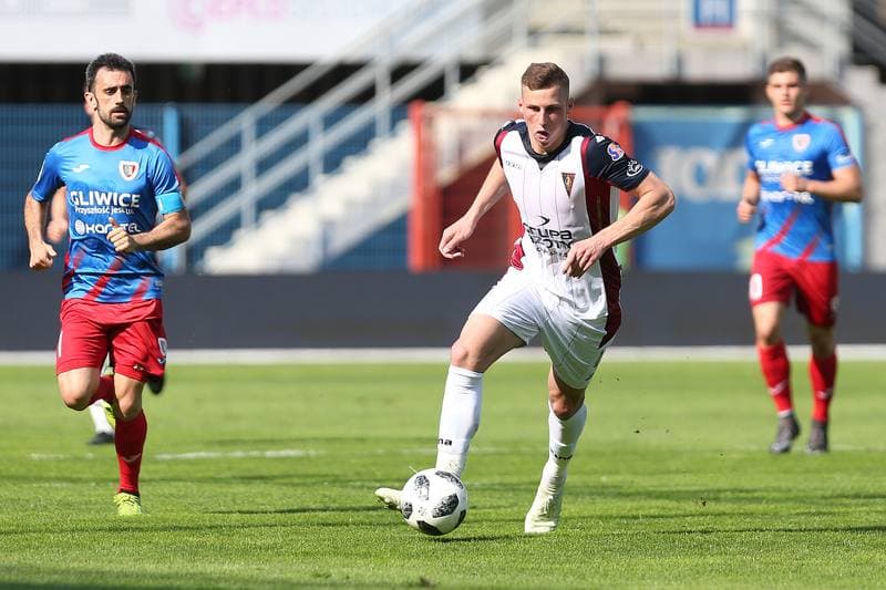 Football. Lotto Ekstraklasa. Piast Gliwice - Pogon Szczecin. 21.04.2018