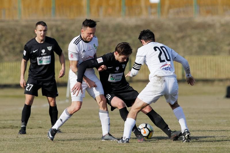 Football. II Liga. Rozwoj Katowice - GKS Belchatow. 24.03.2018