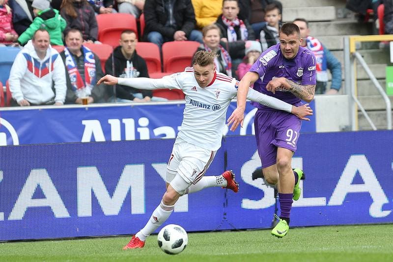 Football. Lotto Ekstraklasa. Gornik Zabrze - Sandecja Nowy Sacz. 31.03.2018