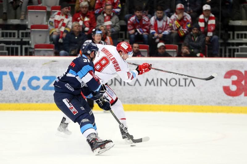 Ice Hockey. Tipsport Extraliga. Ocelari Trinec - Bily Tygri Liberec. 13.02.2019