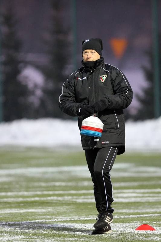 Football. Zaglebie Sosnowiec. Training. 09.01.2017