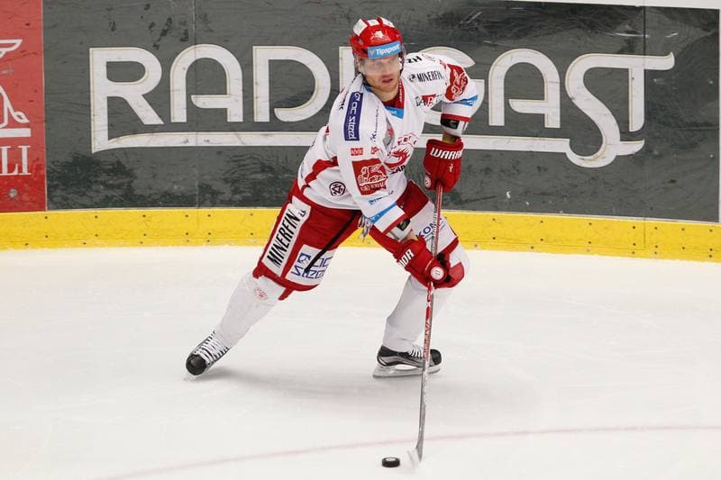 Ice Hockey. Tipsport Extraliga. Ocelari Trinec - Bili Tygri Liberec. 05.02.2017