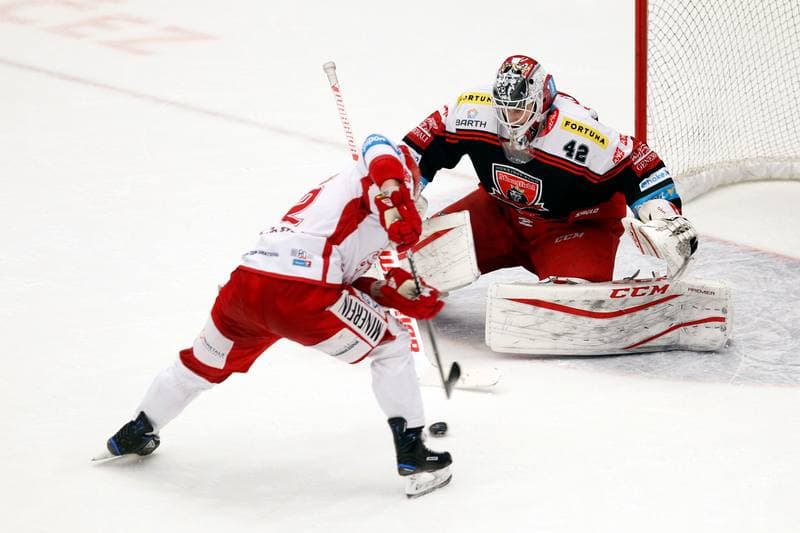 Ice Hockey. Tipsport Extraliga. Ocelari Trinec - Mounfield Hradec Kralove. 26.02.2017