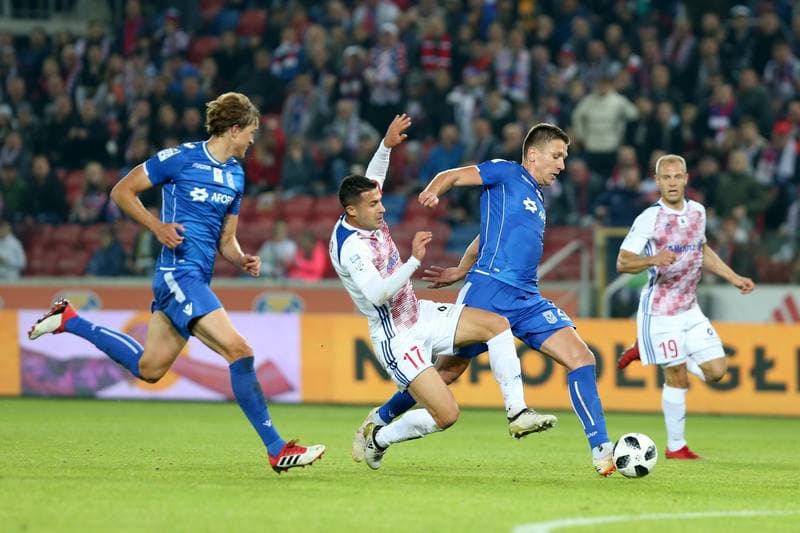 Football. Lotto Ekstraklasa. Gornik Zabrze - Lech Poznan. 05.10.2018