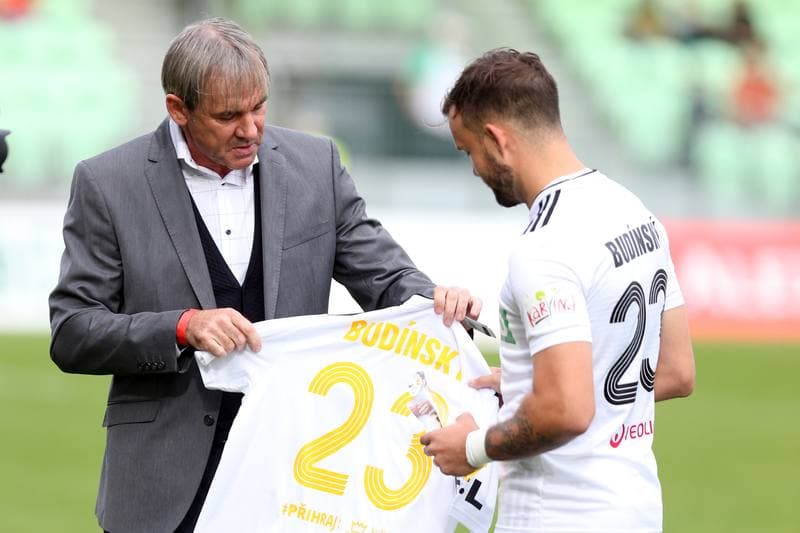 Football. Fortuna:Liga. MFK Karvina - Dukla Praha. 07.10.2018