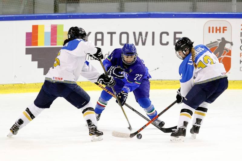 Ice Hockey. Women's World Championship. Kazakhstan - Italy. 14.04.2017