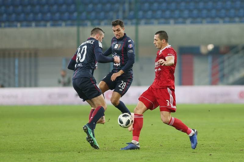Football. Lotto Ekstraklasa. Piast Gliwice - Pogon Szczecin. 03.12.2018