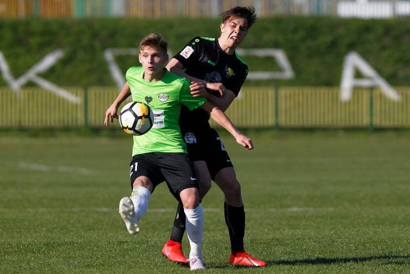 Football. II Liga. Rozwoj Katowice - Gornik Leczna. 18.04.2019