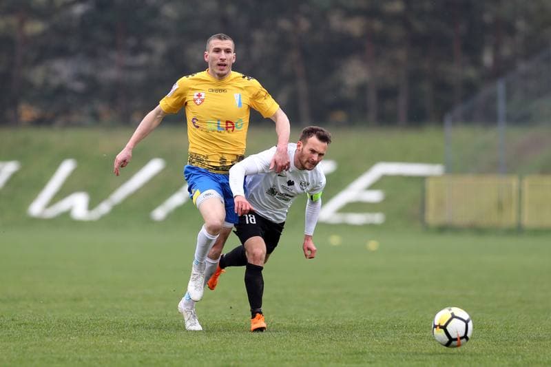 Football. II Liga. Rozwoj Katowice - Olimpia Elblag. 13.04.2019