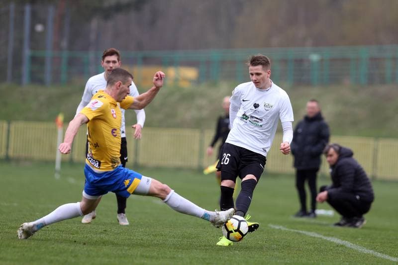 Football. II Liga. Rozwoj Katowice - Olimpia Elblag. 13.04.2019