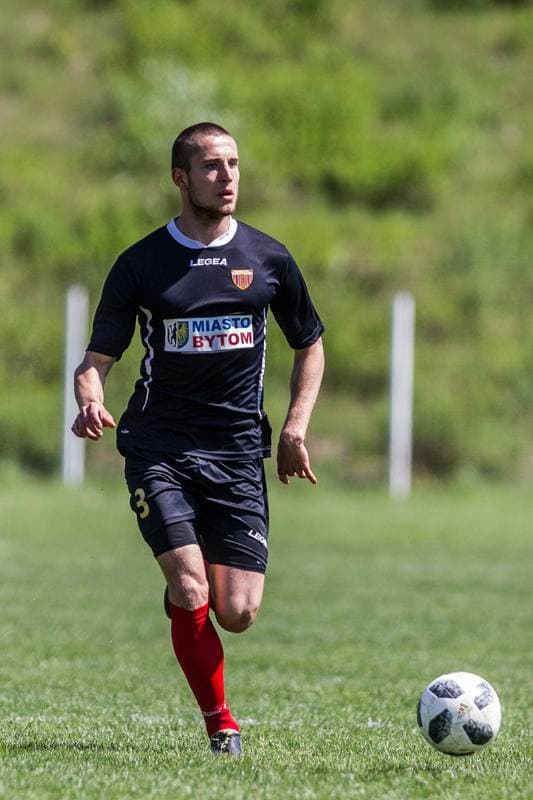 Football. Haiz IV Liga. Polonia Bytom - MKS Myszkow. 01.05.2019