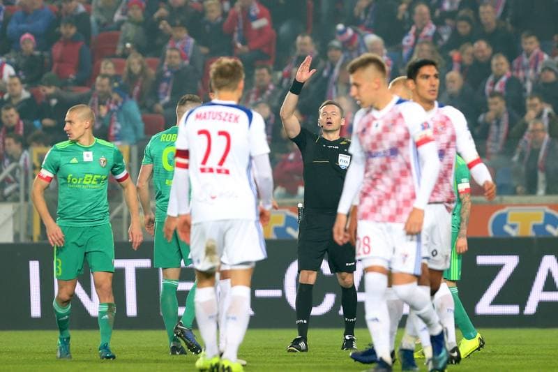 Football. Lotto Ekstraklasa. Gornik Zabrze - Slask Wroclaw. 09.11.2018