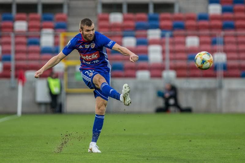 Football. PKO BP Ekstraklasa. Gornik Zabrze - Piast Gliwice. 03.11.2019