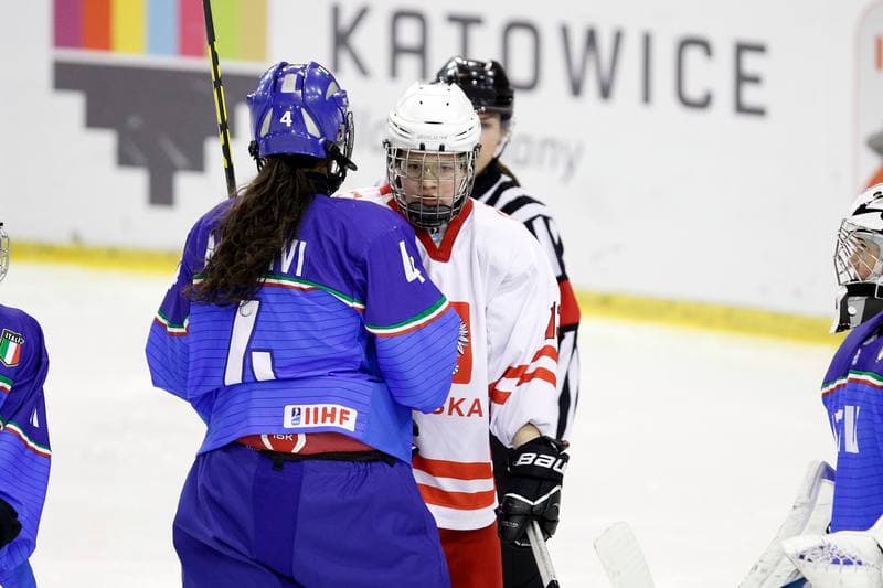 Ice Hockey. U18 Women's World Championship. Poland - Italy. 12.01.2017