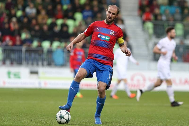Football. ePojisteni.cz 1 liga. MFK Karvina - Viktoria Plzen. 19.03.2017