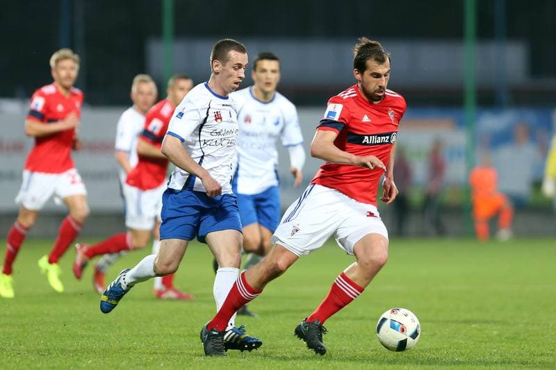 Football. Nice I Liga. MKS Kluczbork - Gornik Zabrze. 01.04.2017
