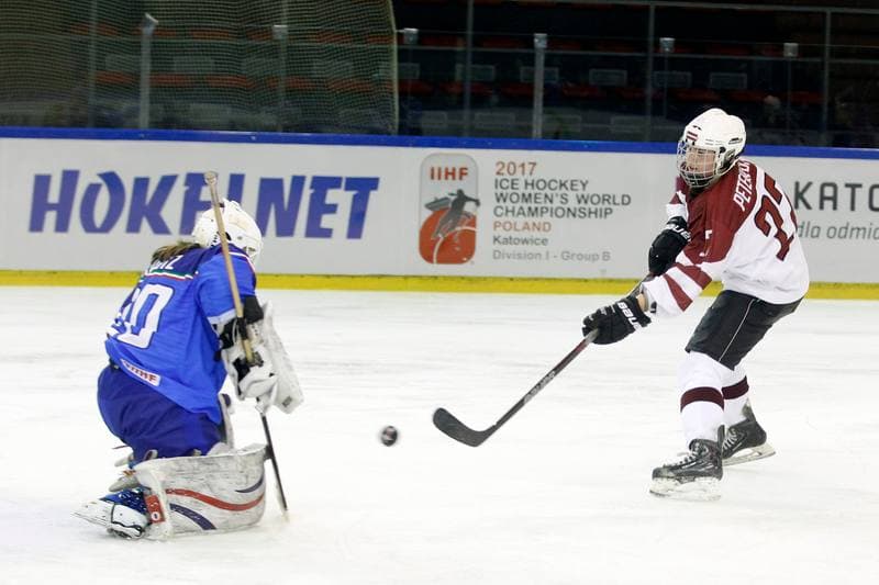 Ice Hockey. Women's World Championship. Italy - Latvia. 08.04.2017