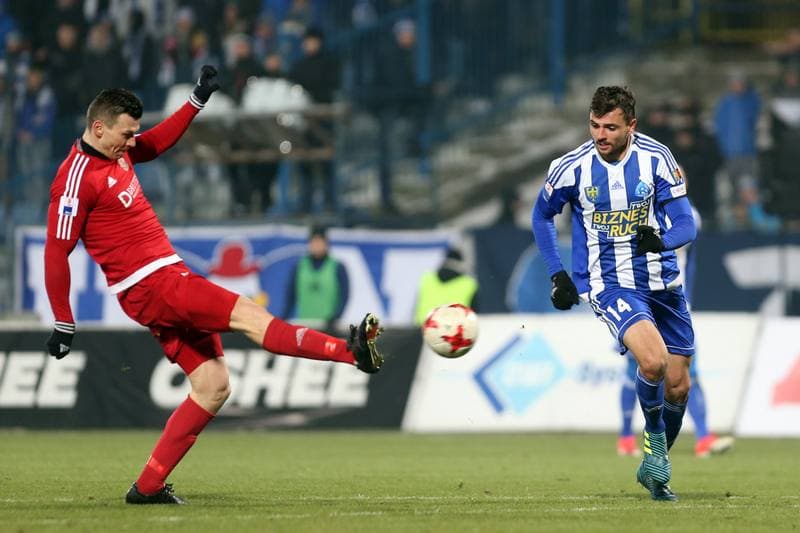 Football. Nice I Liga. Ruch Chorzow - Drutex-Bytovia Bytow. 04.03.2018