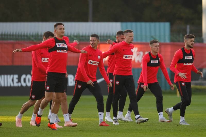 Football. Poland national team. Training. 09.10.2018
