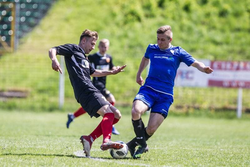 Football. Haiz IV Liga. Polonia Bytom - MKS Myszkow. 01.05.2019