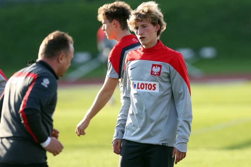 Football. Poland U19. Training. 02.10.2017