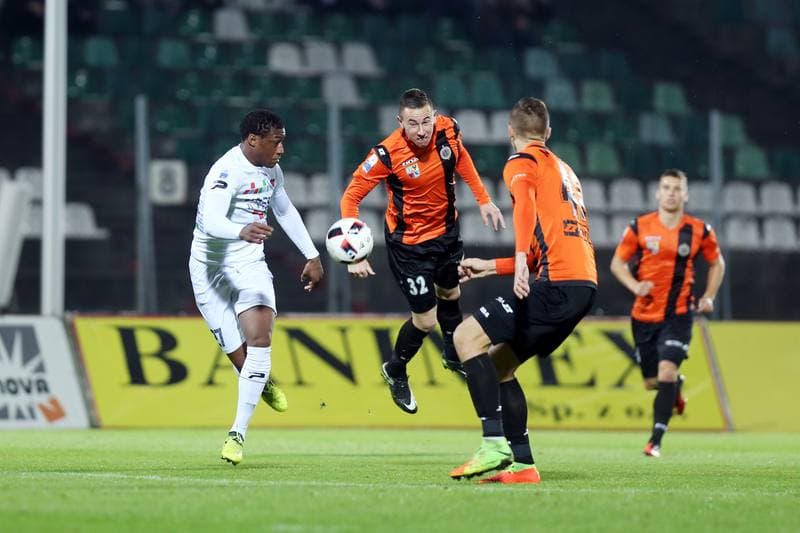 Football. Nice I Liga. Zaglebie Sosnowiec - Chrobry Glogow. 18.10.2017
