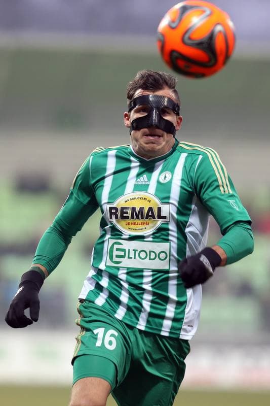 Football. Het Liga. MFK Karvina - Bohemians 1905. 02.12.2017