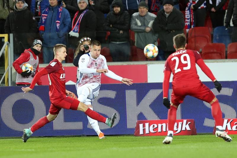 Football. Lotto Ekstraklasa. Gornik Zabrze - Wisla Krakow. 11.02.2019