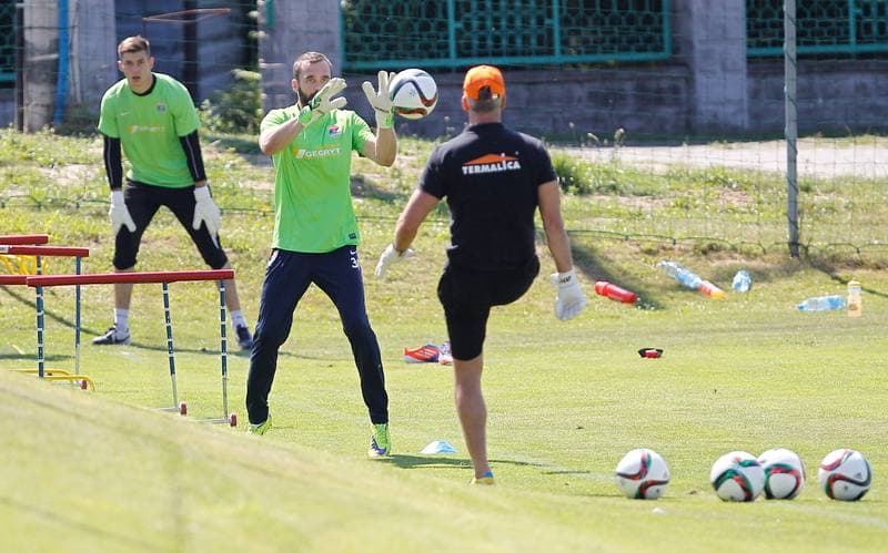 Football. Termalica Bruk-Bet Nieciecza. Training. 03.07.2015