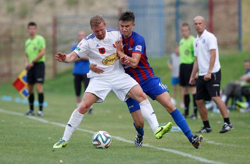 Football. II Liga. Polonia Bytom - Olimpia Zambrow. 15.08.2015