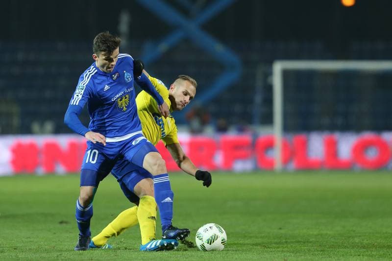 Football. Lotto Ekstraklasa. Ruch Chorzow - Arka Gdynia. 05.12.2016