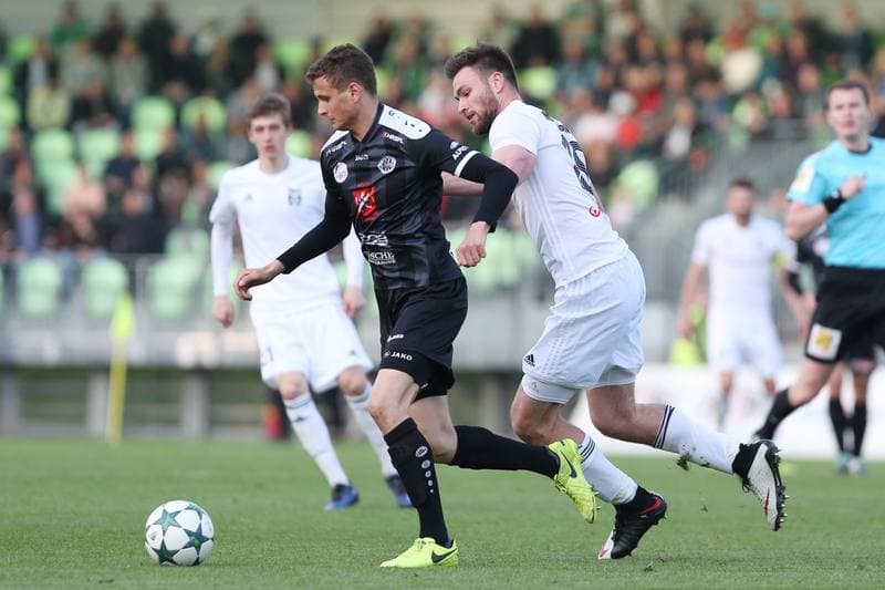 Football. ePojisteni.cz 1 liga. MFK Karvina - FC Hradec Kralove. 30.04.2017
