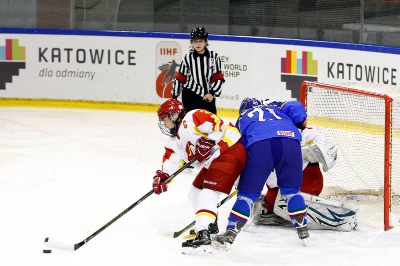 Ice Hockey. Women's World Championship. Italy - China. 12.04.2017