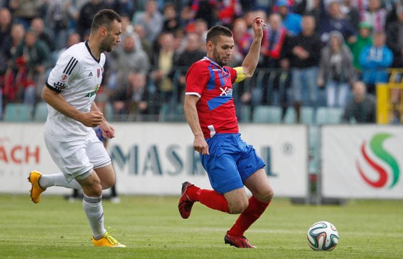 Football. I Liga. Rakow Czestochowa - Pogon Siedlce. 20.06.2015